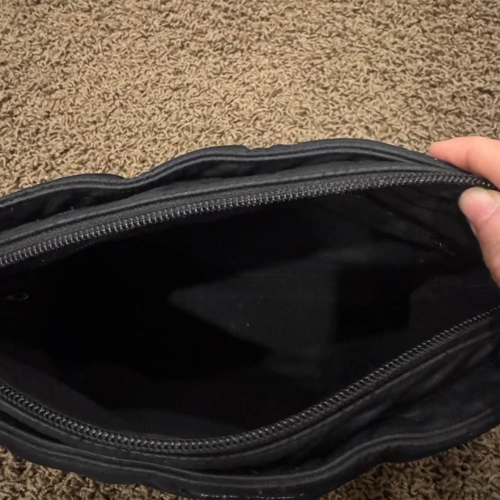 Black Kate Spade New York handbag